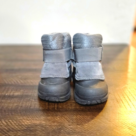 North face  boots - Picture 3 of 3